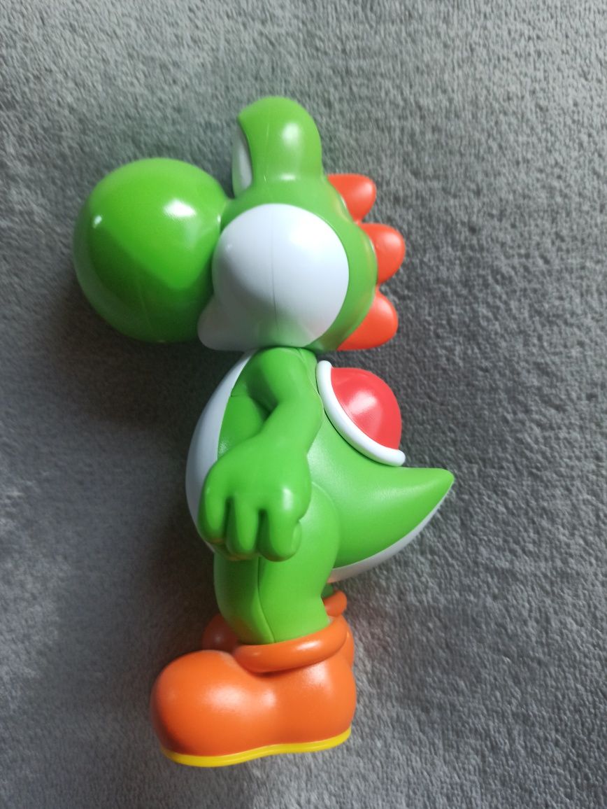 Figurka Yoshi z Mario