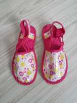 Nowe buty, sandały z materiału espadryle r.33