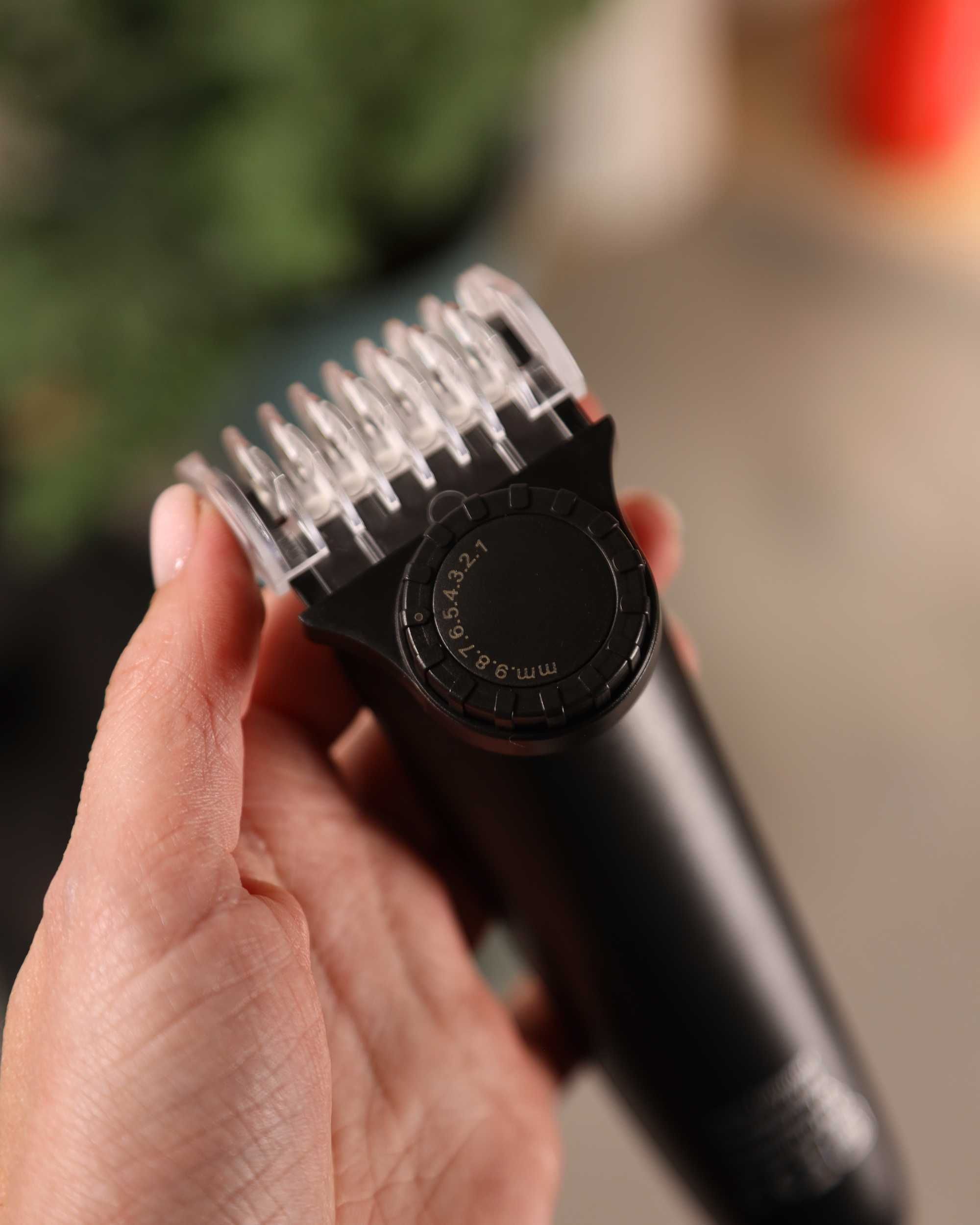 Професійний тример для стрижки VGR V-072