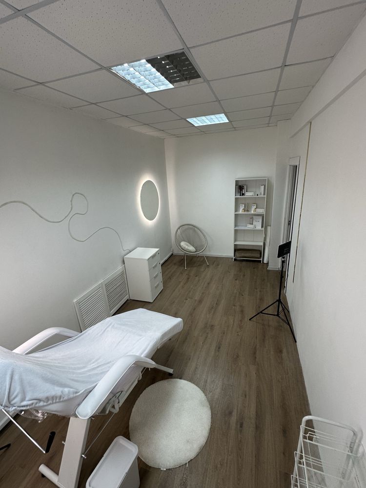 Аренда кабинета косметолога ЦЕНТР/  на 15 дней в месяц