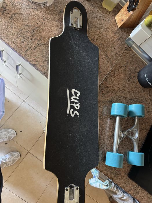 Vendo Skate Novo