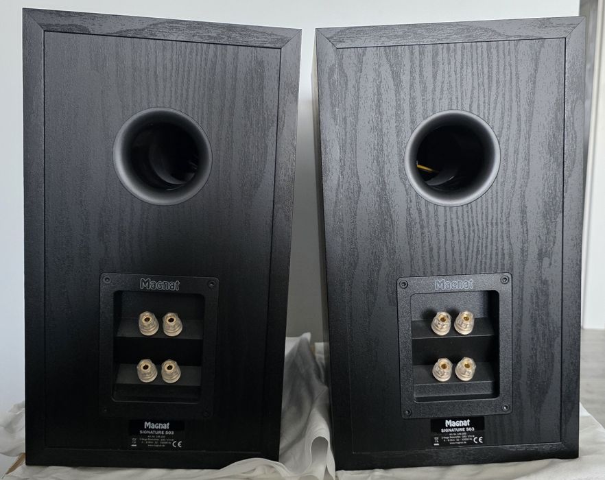 Акустика полочна Magnat 

Signature 503