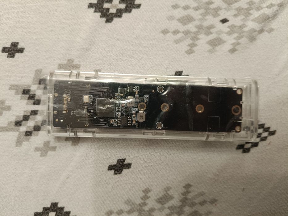 Obudowa na dysk M2 NVMe/NGFF 10Gbps PCIE/SATA - oba standardy
