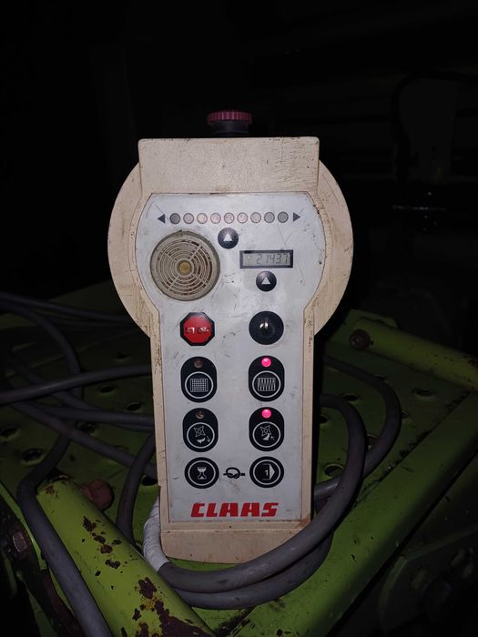 Prasa belująca zmiennokomorowa Claas Variant 280 (NIE 180,260,360,460)