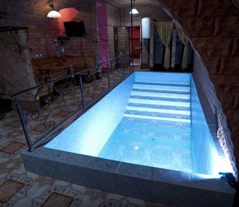 Продається діюча сауна з басейном в центрі Одеси