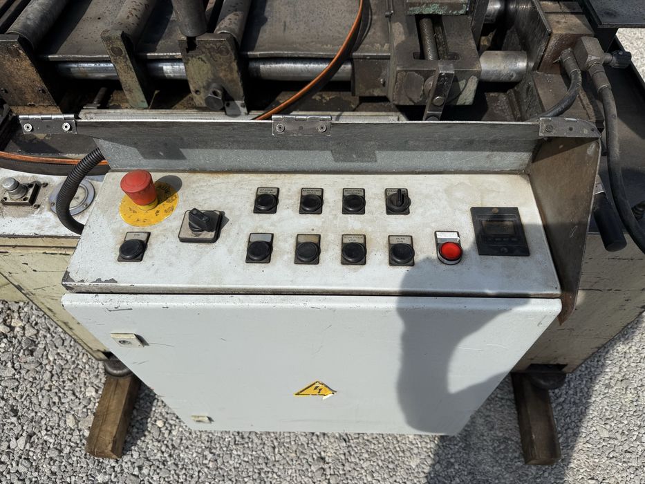 Piła taśmowa do metalu Automat przecinarka do metalu