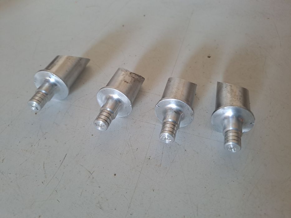 Válvulas de escape original e oriunda para a Suzuki RGV250 VJ22