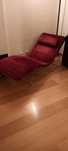 Chaise loungue bordeux de veludo