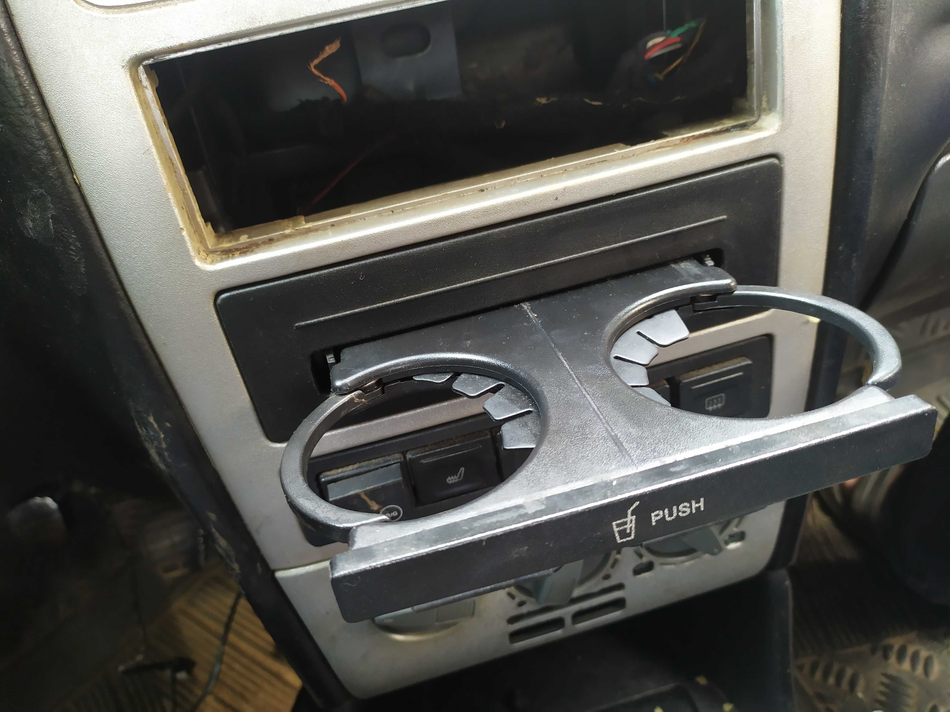 Консоль Рамка центральна  Chery Amulet  A11  Чері Амулет