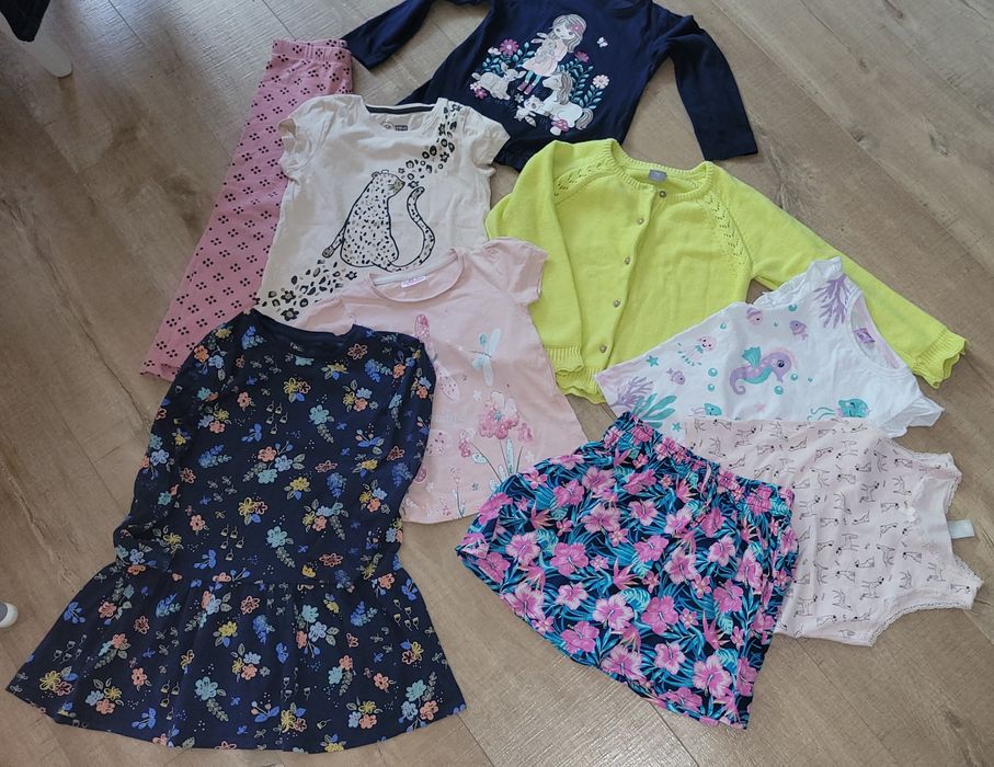 Zestaw ubranek 110-122