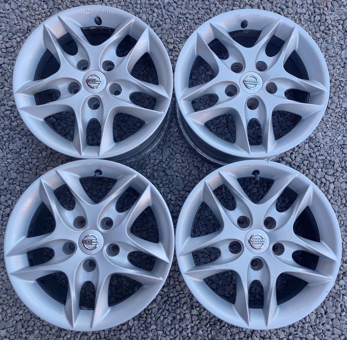 5 114,3 R15 Nissan X trail Maxima  Renault Megan  Scenic