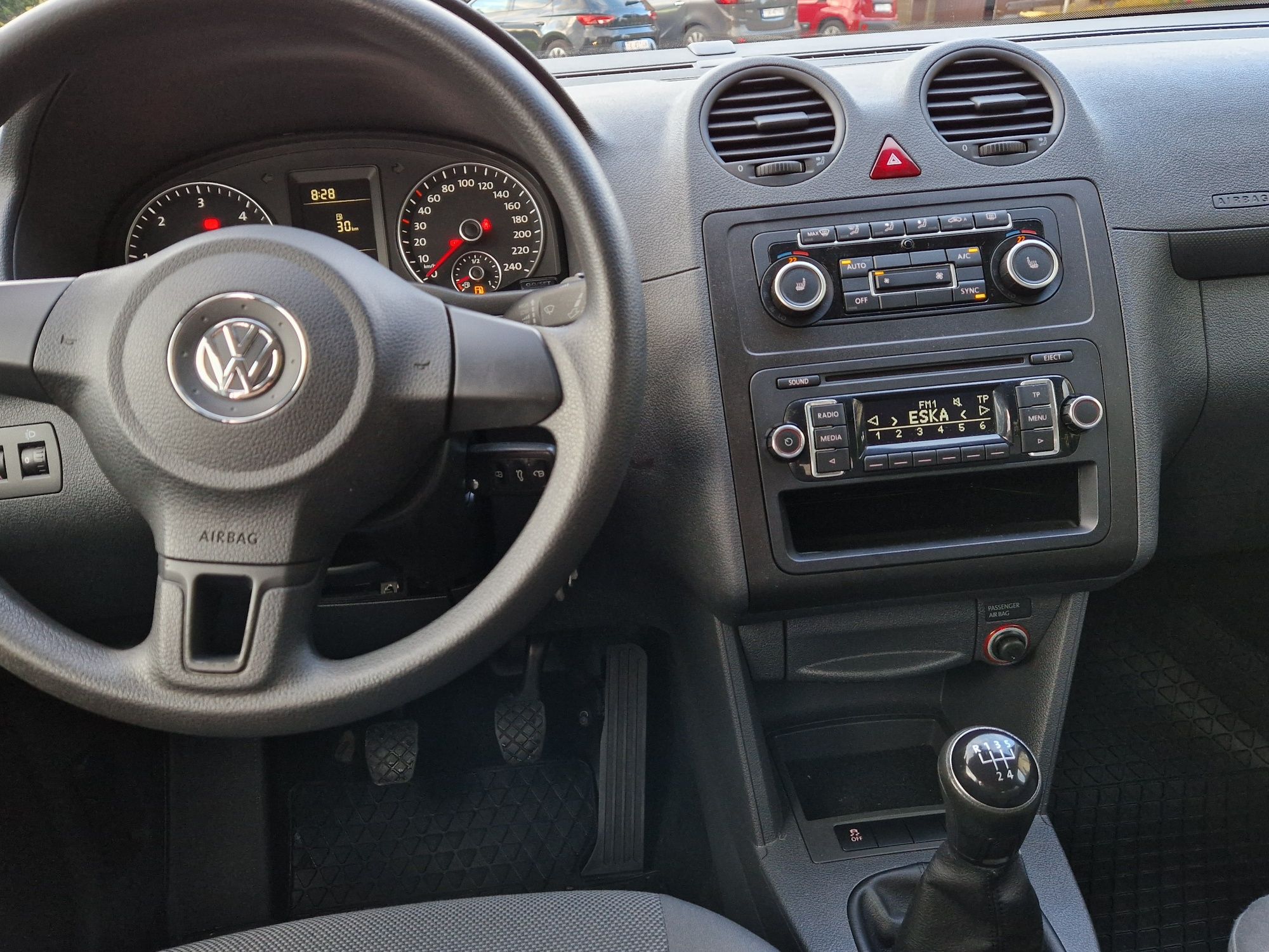 Volkswagen Caddy 2012 Rok 1.6 TDI 102KM 7 Osobowy z Niemiec