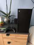 Xbox Series X + pad, kabel zasilający i HDMI + FIFA 24