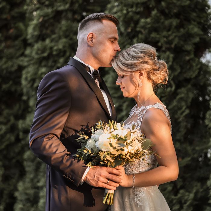 Fotograf + video 5600 zł / 900 zdjęć + film 90 min kamerzysta