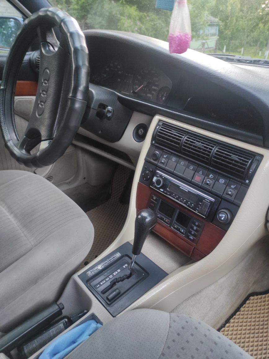 Продам авто Audi 100