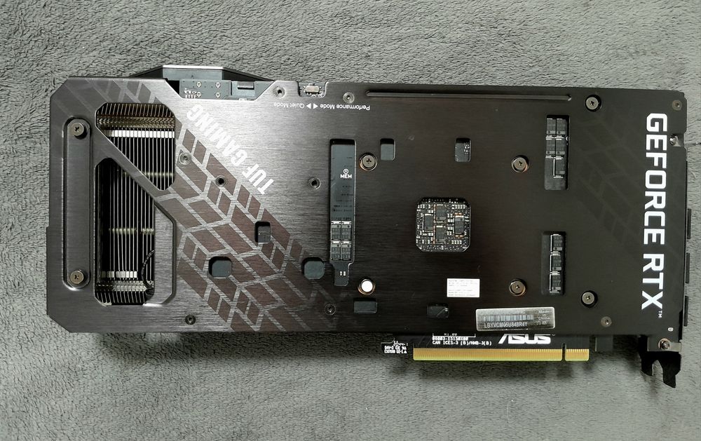 Ігрова відеокарта Nvidia RTX 3060 TI 8GB OC Asus Tuf Gaming в ідеалі