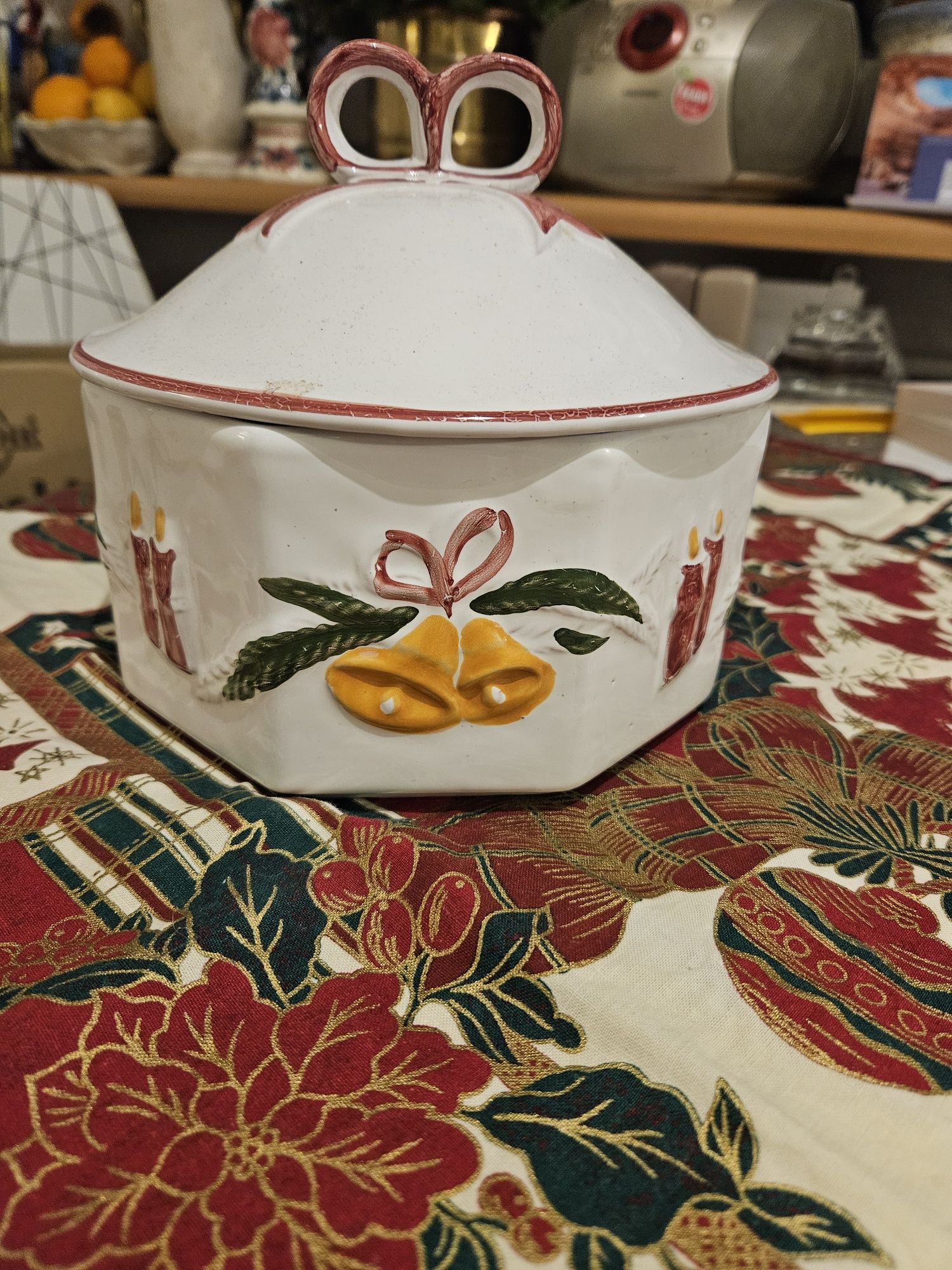 Świąteczna porcelana na ciastka