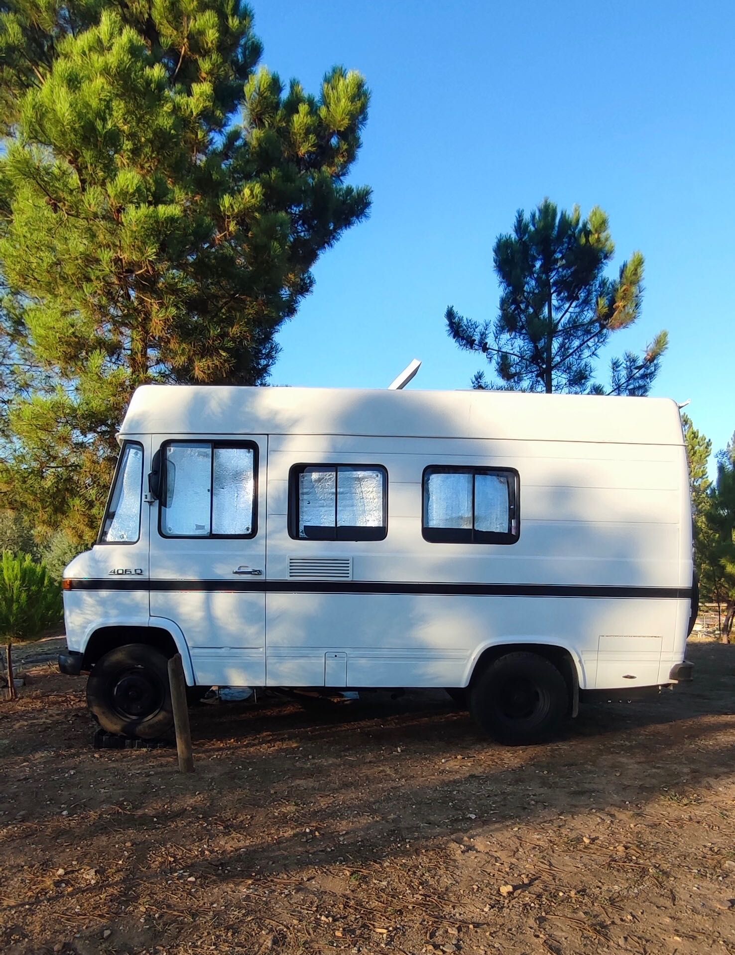 Mercedes 406D Autocaravana