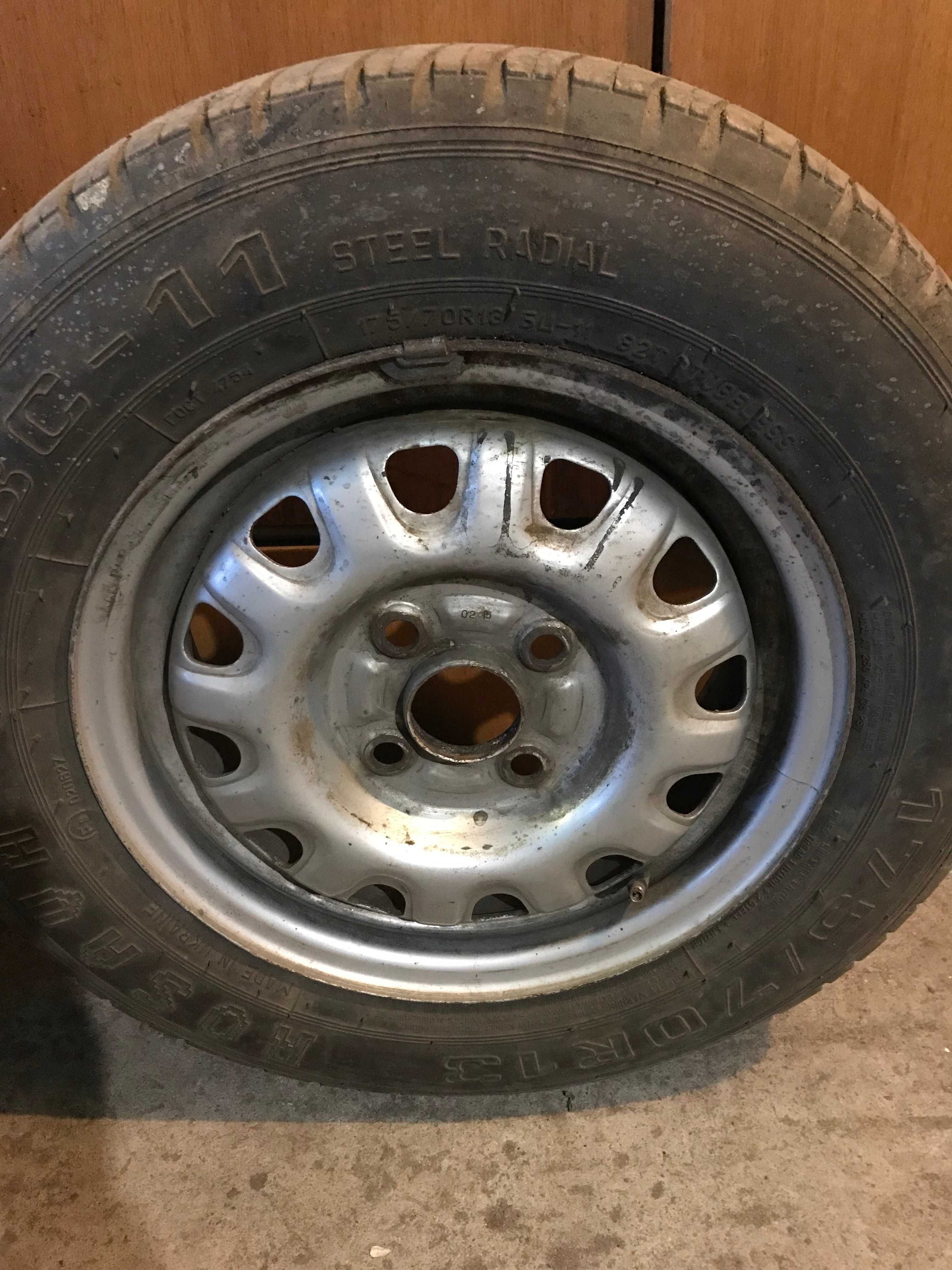 Колесо, диск разом з гумою 175/70  R13