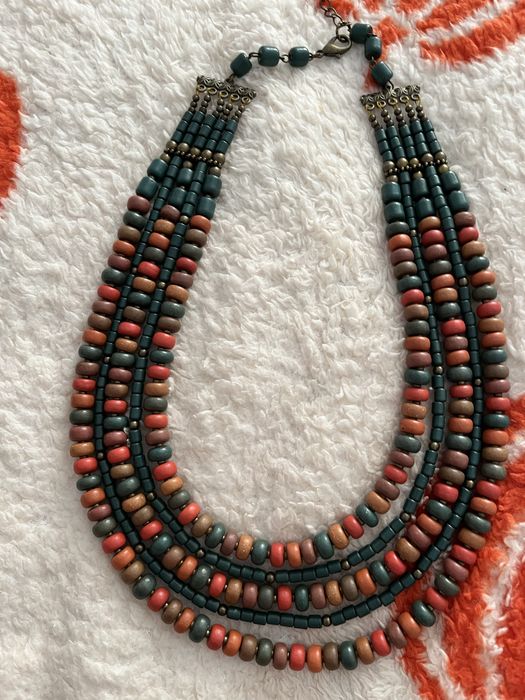 Коралі жіночі набір з двох прикрас