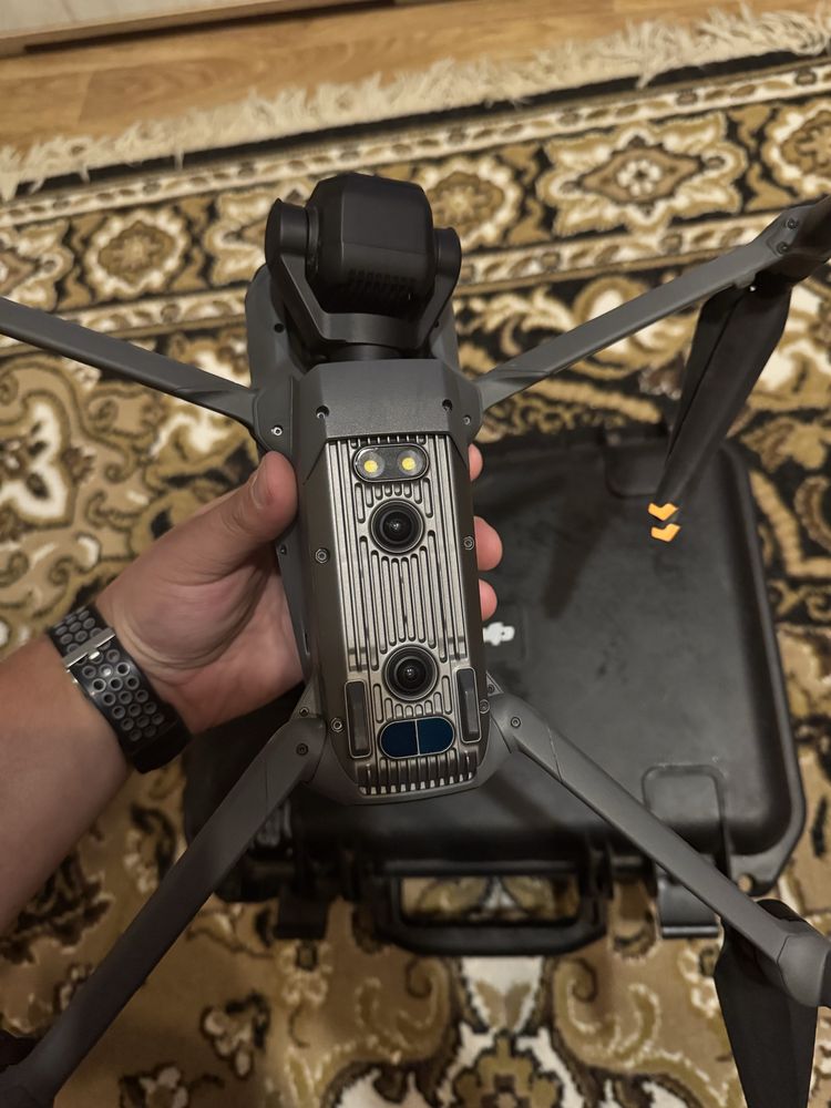 Продам mavic 3 E