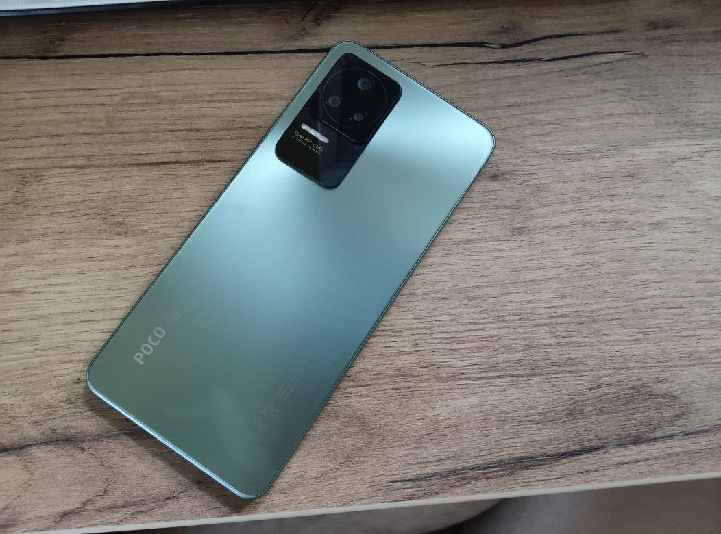 СРОЧНО ! Poco F4 128 Gb / 6 ram