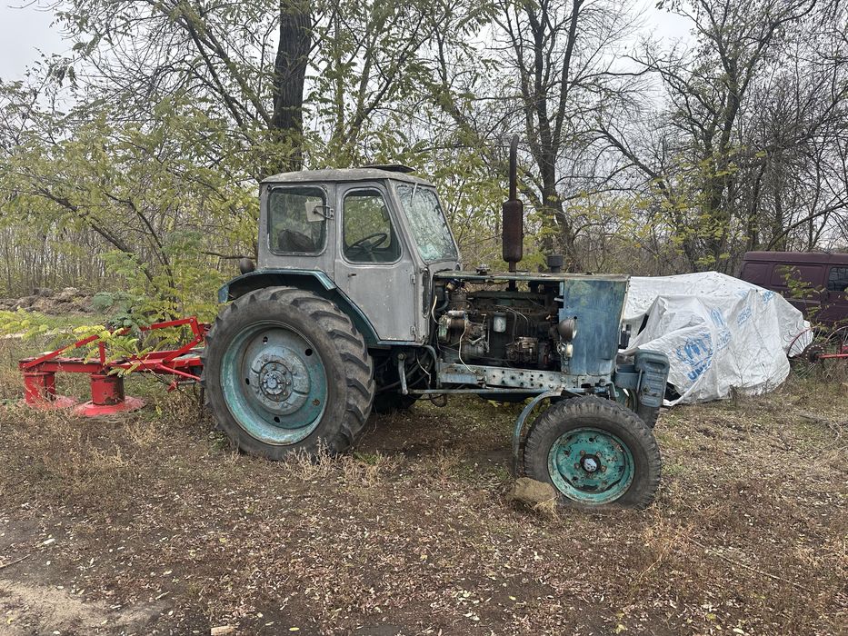 Трактор юмз 6 прицеп плуг