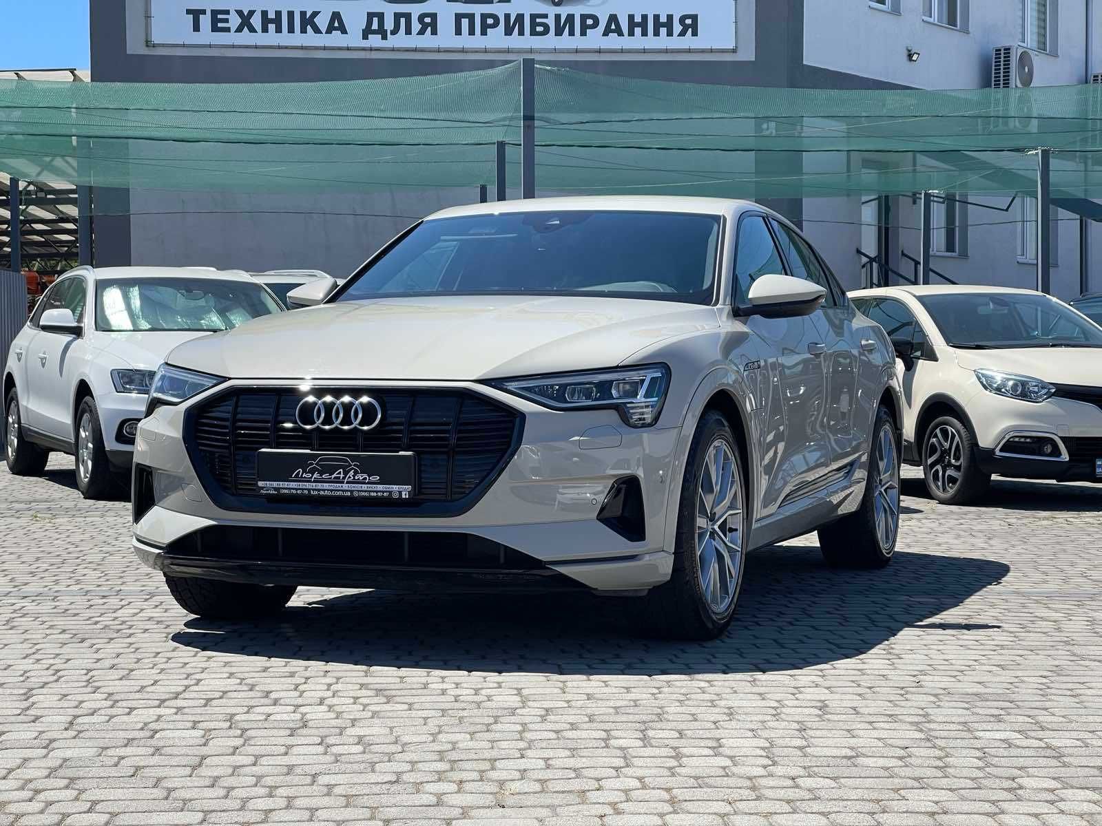 Audi E tron S line