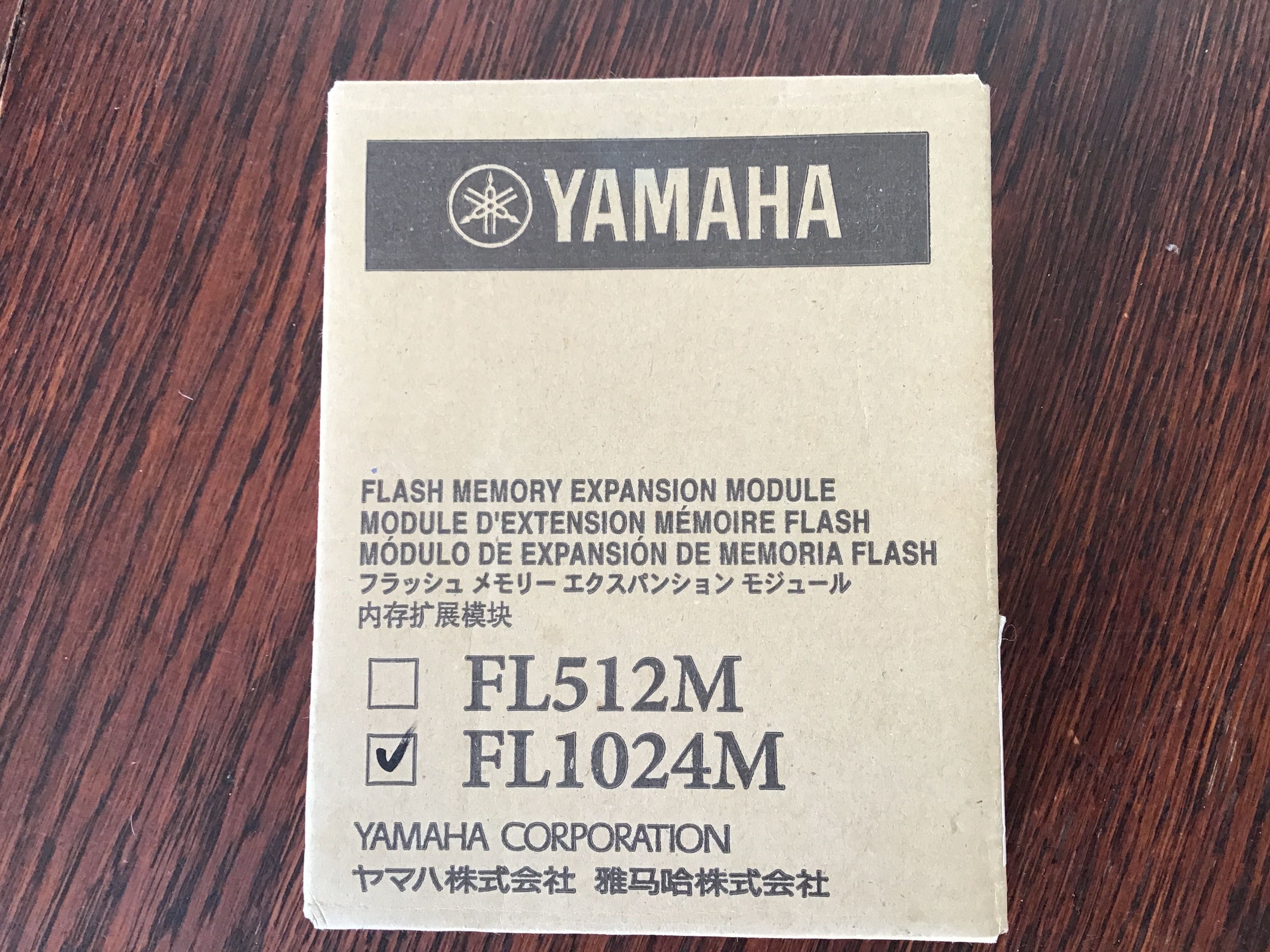 Yamaha FL1024M flash memory w pudełku