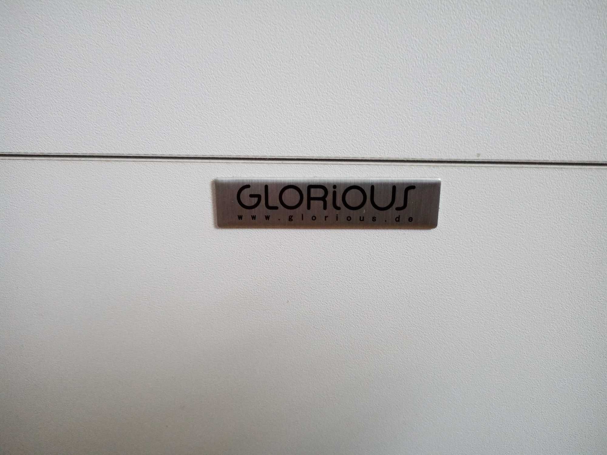 Glorious DJ table - biurko stół na winyl