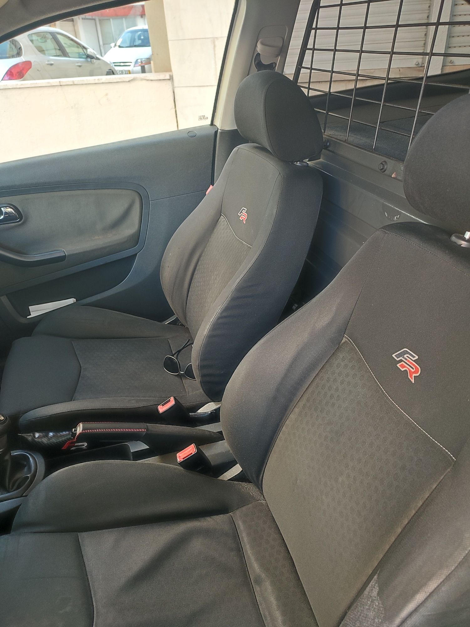 Vendo  SEAT Ibiza