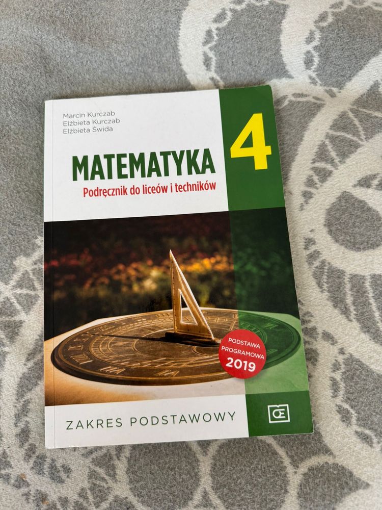Podrecznik matematyka 4 pazdro