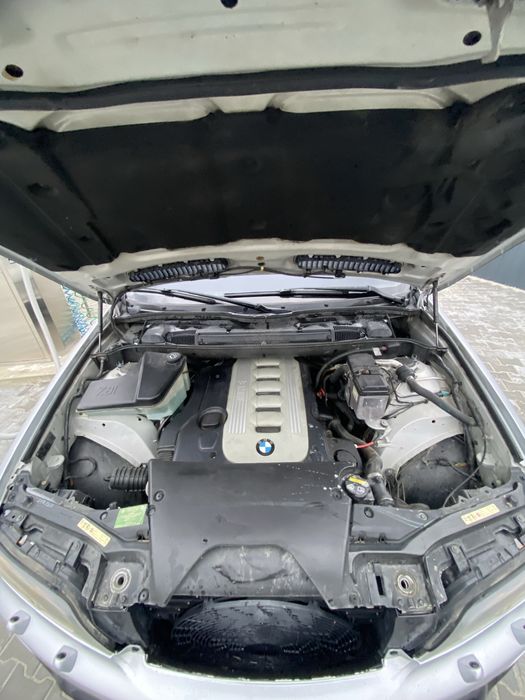 BMW  X5 E53  рест