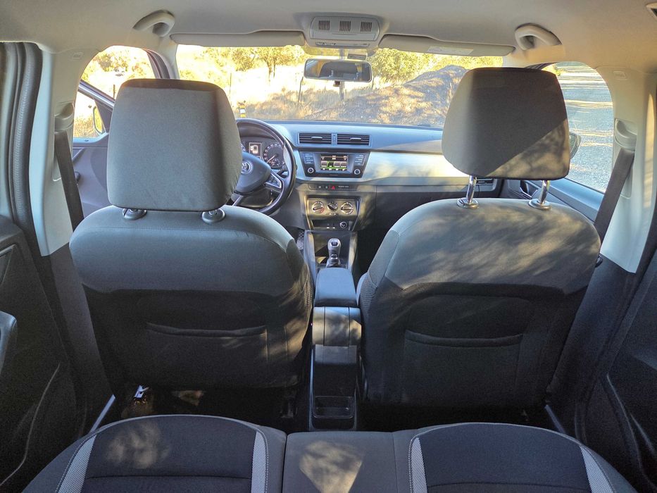 Skoda Fabia Break 1.4 TDI Livro de revisões completo