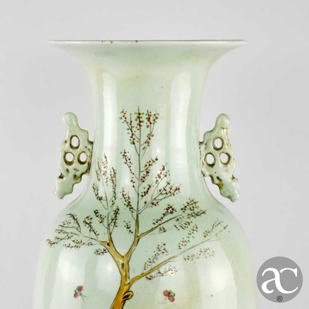 Jarrão Porcelana da China com carateres chineses, finais dinastia Qing