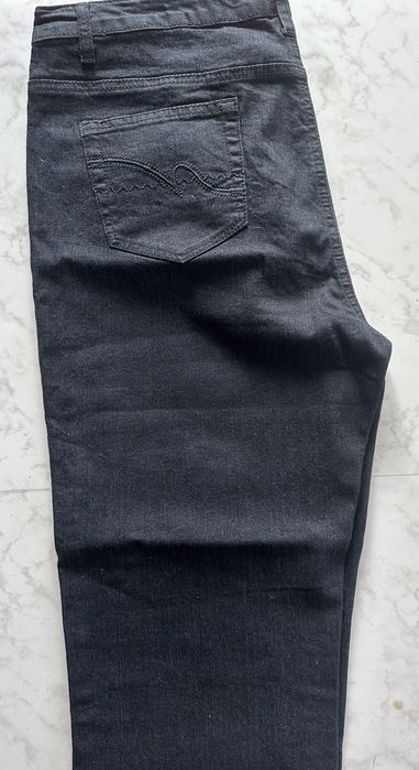 Spodnie jeans sunbird 37 wymiary na zdjęciach