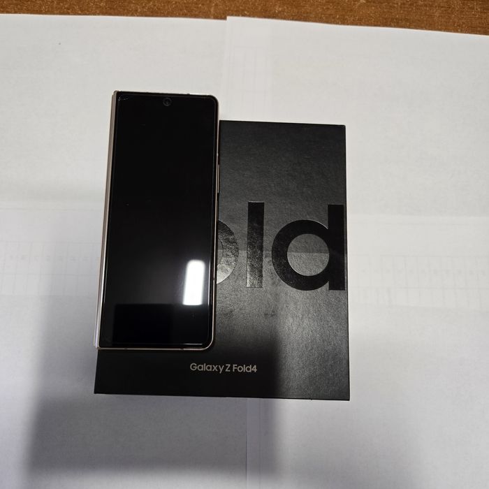 Samsung Galaxy z fold  4