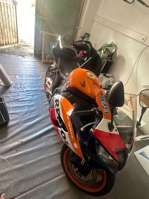 Honda cbr1000rr 2004