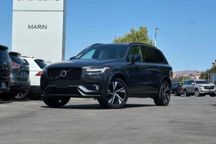 2022 Volvo   XC90