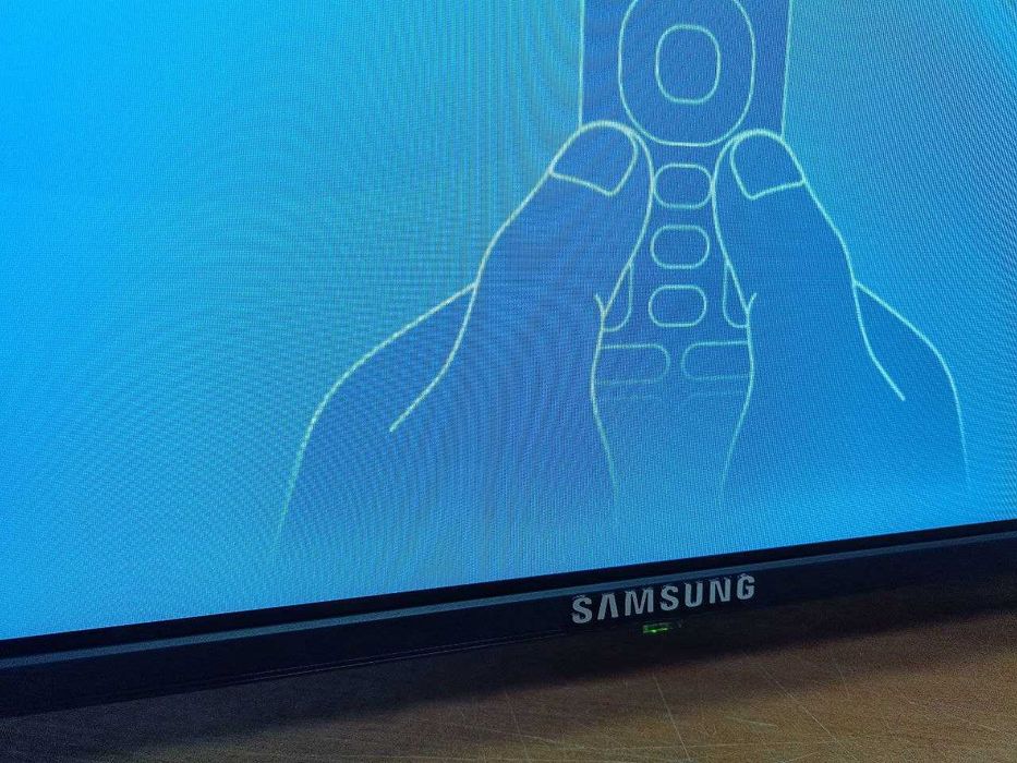 SAMSUNG Smart TV 32" — ТОП модель на Android 15.0.1