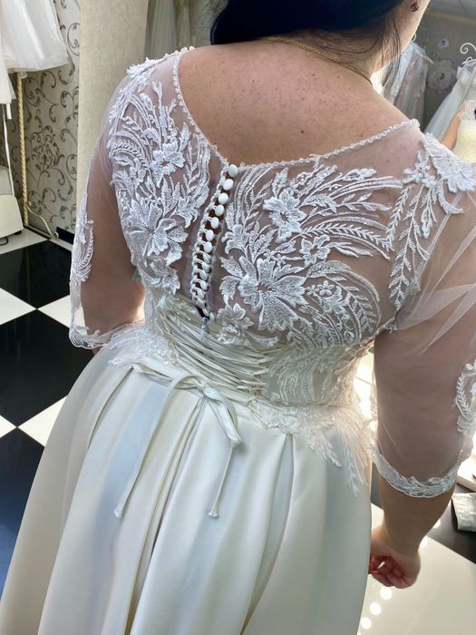 Нова Весільна сукня