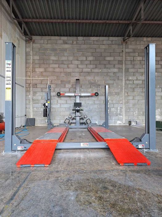 Podnośnik czterokolumnowy Well Kraft 4155 5,5t do geometrii kół