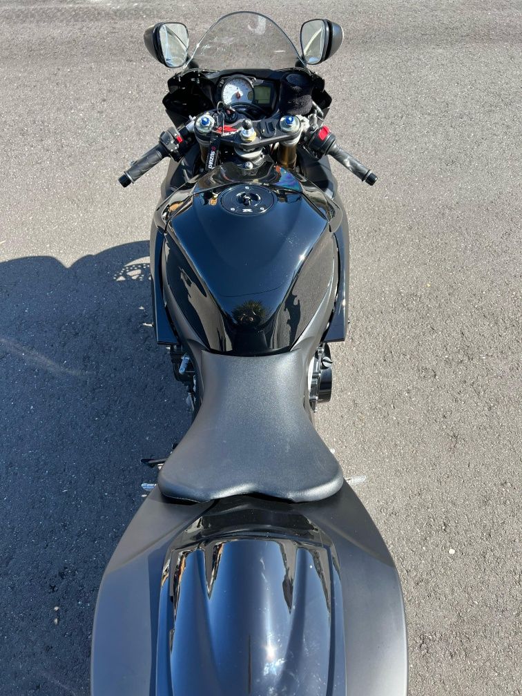 SUZUKI gsxr 600 k6