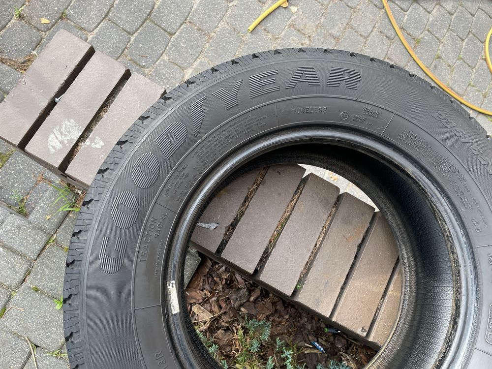Opony Goodyear Cargo Vector 235/65/r16C