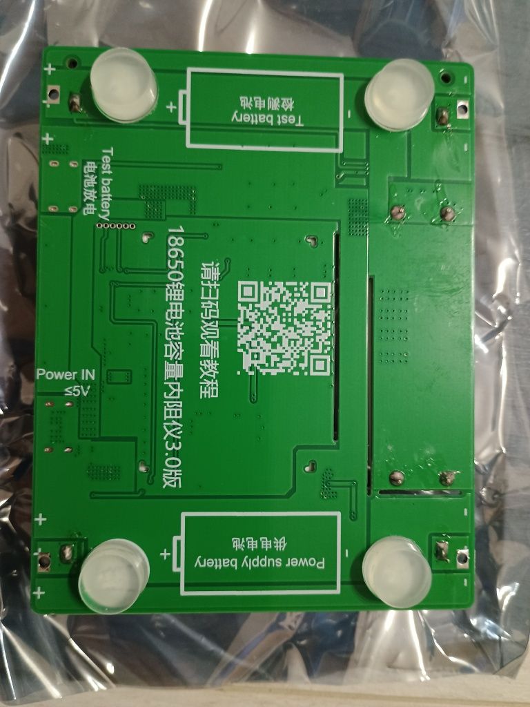 Miernik wskaźnik tester pojemności ogniw akumulatorów 2 x 18650 USB