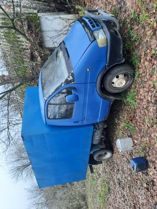 Продам Газель с будкой.