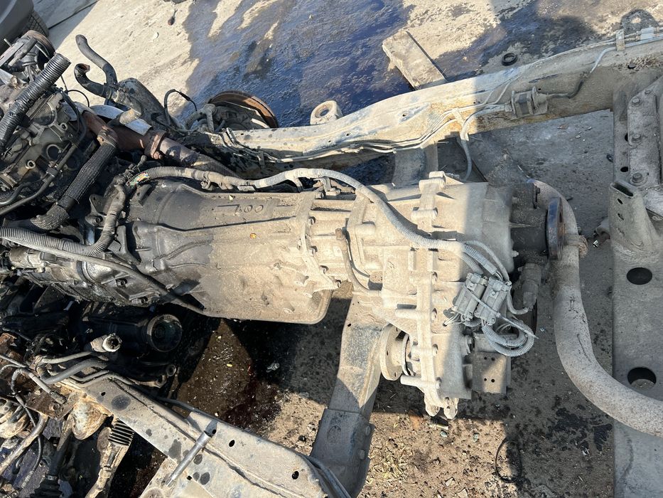 Kia Sorento 2.5 crdi роздатка редуктор кардан мост коробка