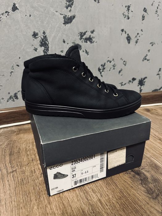 Утеплені черевики ECCO, 37р,кеди Nike, 38 р