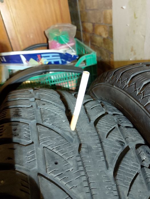 Резина  R18 2 колеса