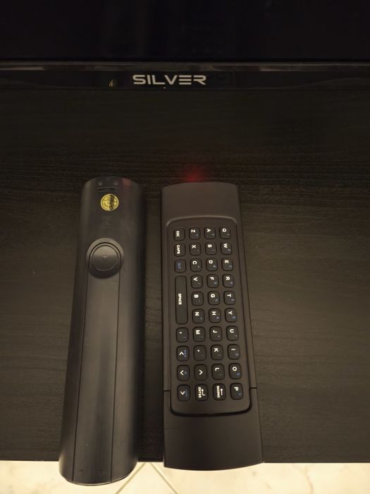 TV Silver 55" LED UltraHD 4K como nova